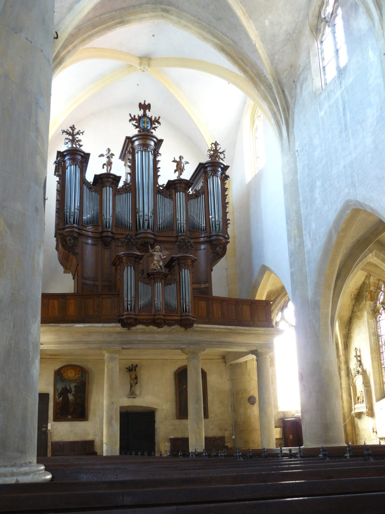 Orgue de l'église de Vezelise